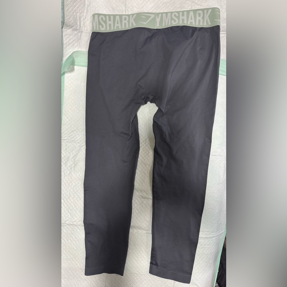Woman Gymshark Gray Leggings